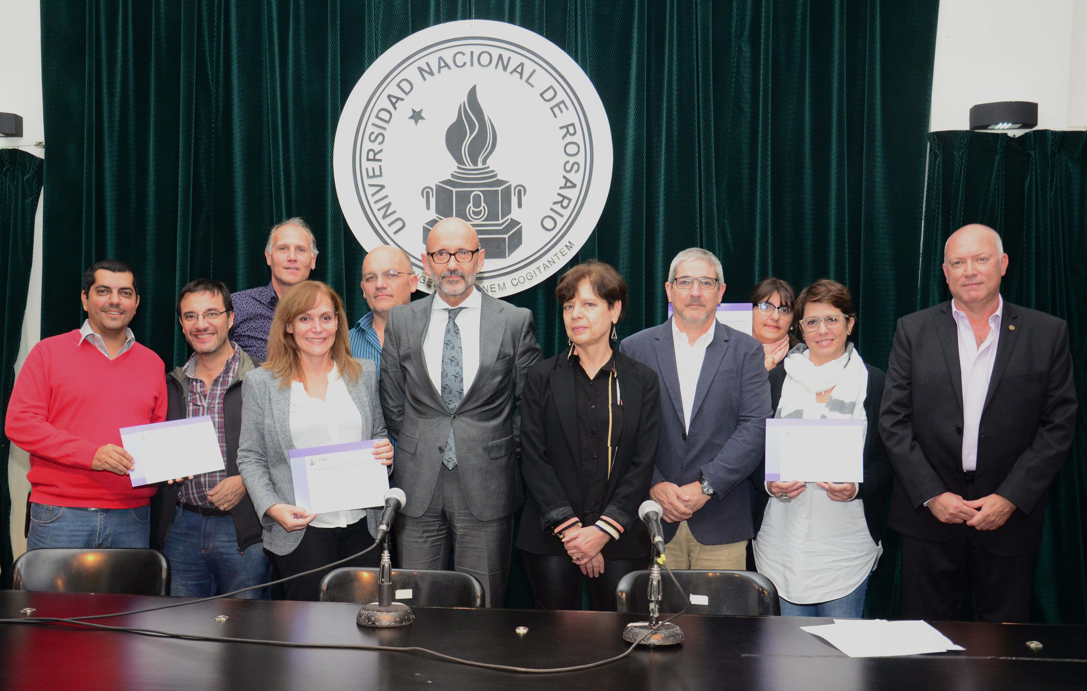 Entrega De Certificados A Proyectos De Vinculación Tecnológica Fapyd 1625